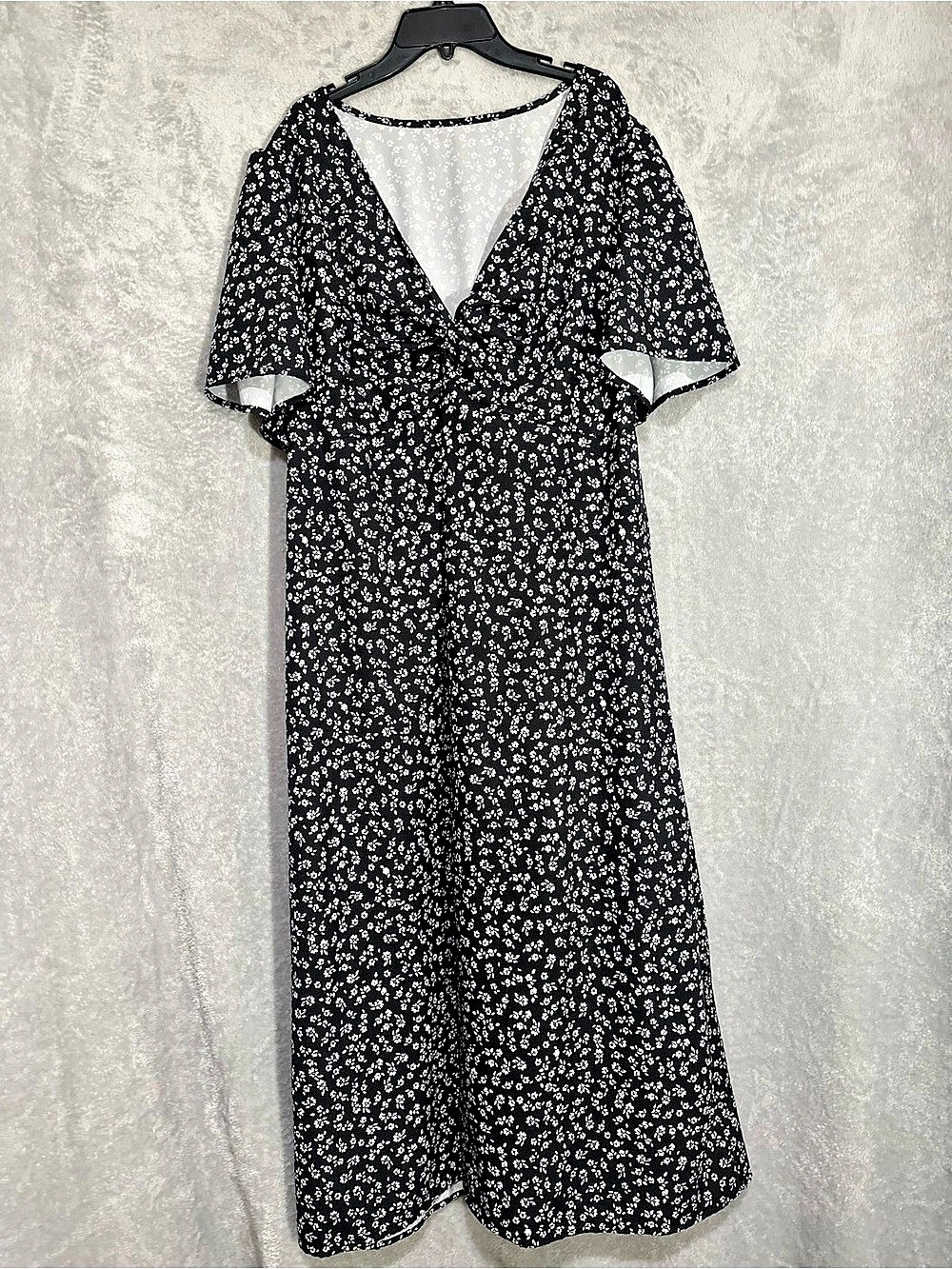 SHEIN Curve Maxi Dress Floral Black & White 2XL Like New